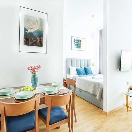 Unique Style Apartments Old Town - 25 Min From The Airport - By Homelike Krakow Dış mekan fotoğraf