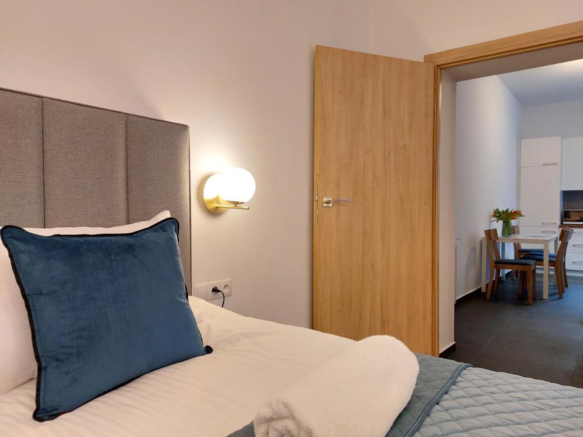 Unique Style Apartments Old Town - 25 Min From The Airport - By Homelike Krakow Dış mekan fotoğraf