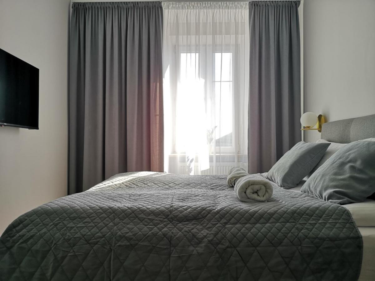 Unique Style Apartments Old Town - 25 Min From The Airport - By Homelike Krakow Dış mekan fotoğraf