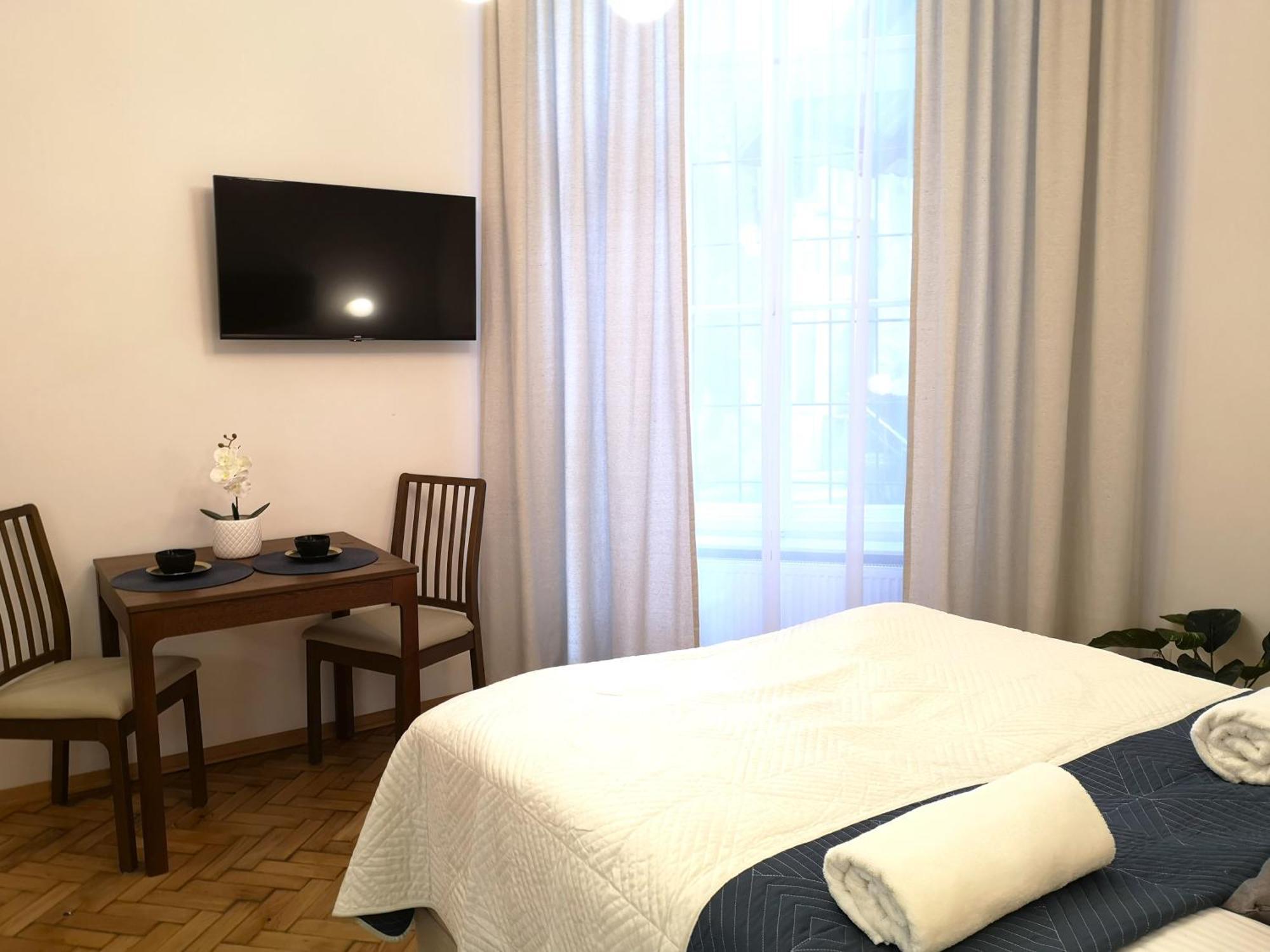 Unique Style Apartments Old Town - 25 Min From The Airport - By Homelike Krakow Dış mekan fotoğraf