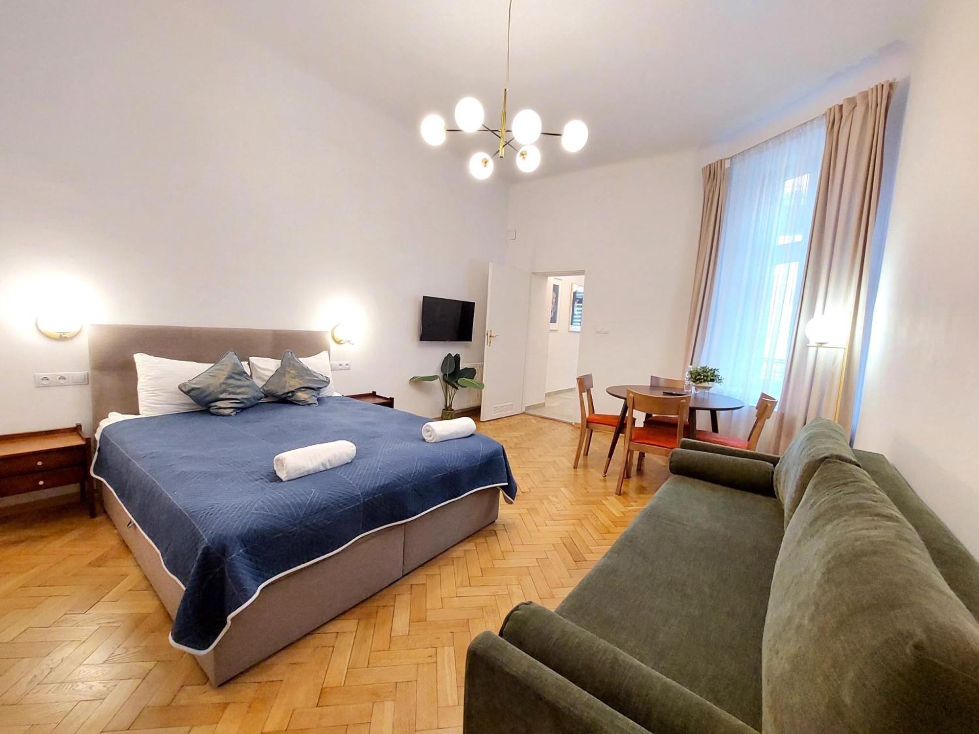 Unique Style Apartments Old Town - 25 Min From The Airport - By Homelike Krakow Dış mekan fotoğraf